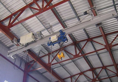 Underhung Single Girder Gantry Crane Capactiy 5 Ton Rentang 8m Mengangkat Tinggi 12m