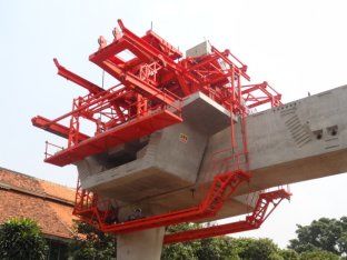 Bridge Construction Equipment Rubber Tyre Segment Lifting Systems ISO9001